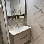 Luxury 52 Diamond Residences