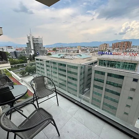 Luxury 52 Diamond Residences *