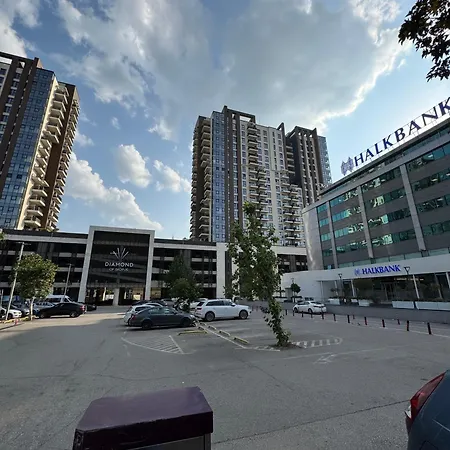 Luxury 52 Diamond Residences Apartment