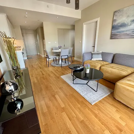 Luxury 52 Diamond Residences Escópia