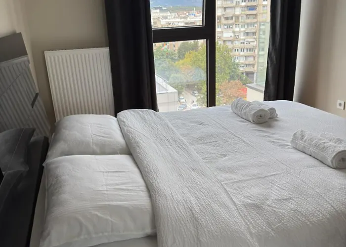 Luxury 52 Diamond Residences Apartment *